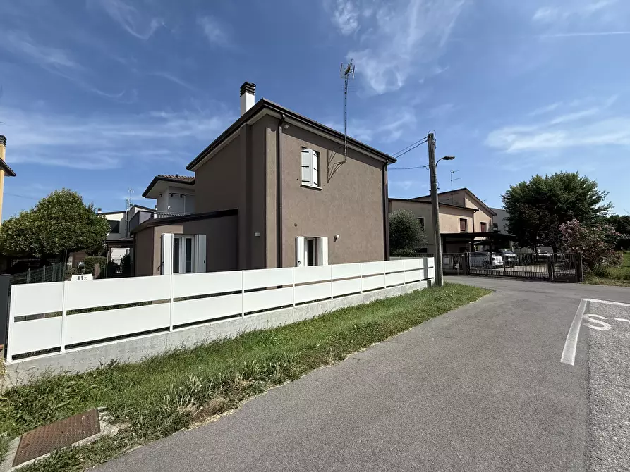 Immagine 14 di Casa indipendente in vendita  in Via Istria 20 a Rovigo