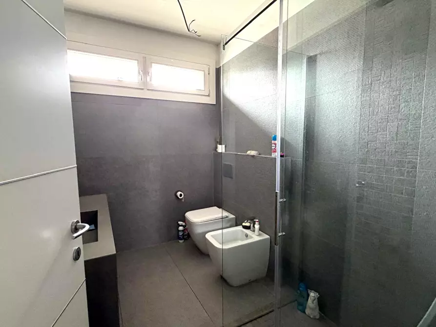 Immagine 14 di Porzione di casa in vendita  a Rovigo