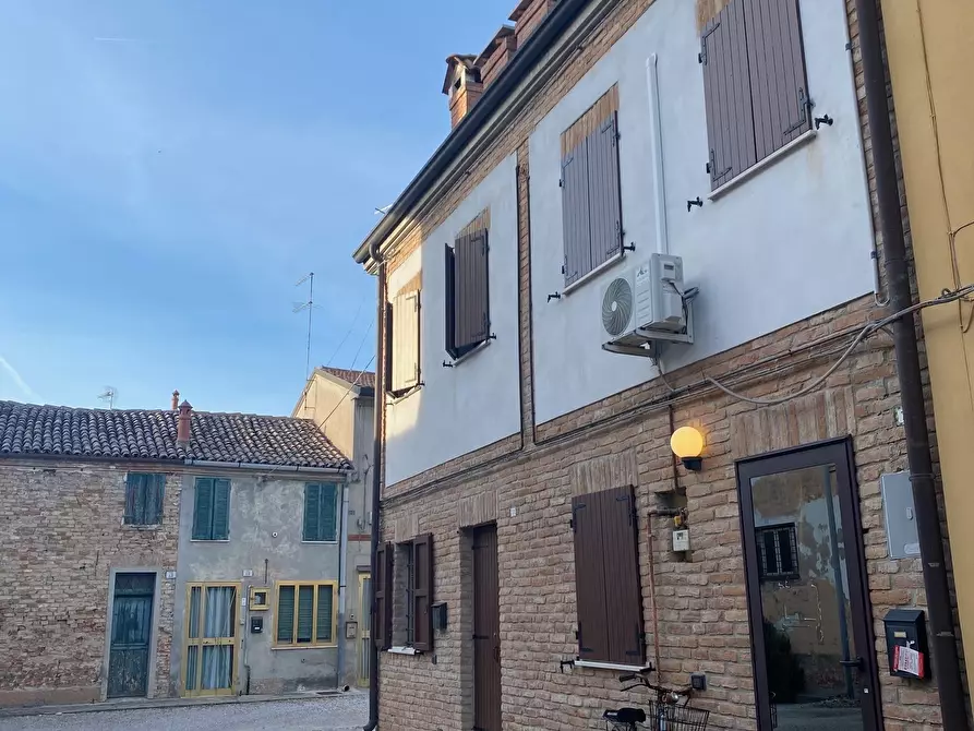 Immagine 1 di Villetta a schiera in affitto  in via garibaldi a Copparo