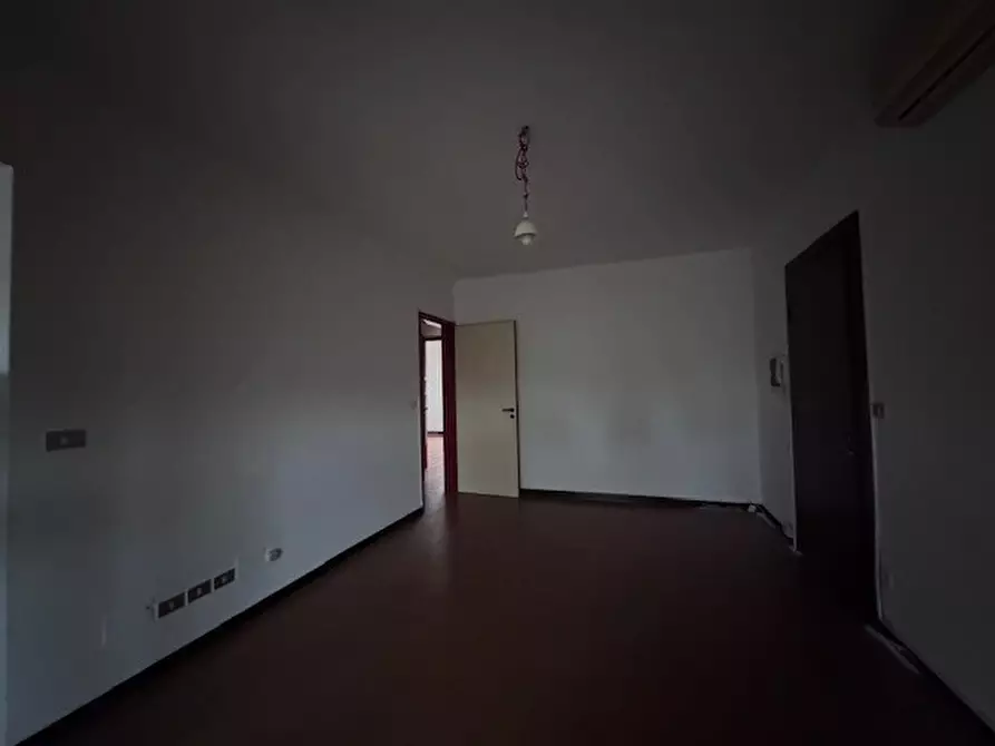 Immagine 8 di Trilocale in vendita  a Rovigo