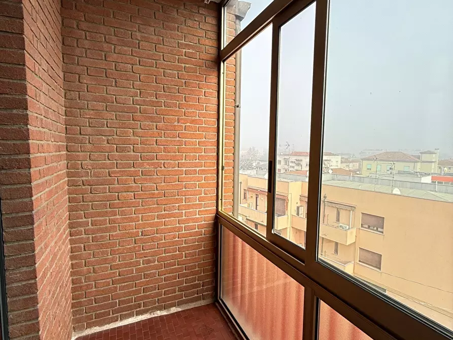 Immagine 5 di Quadrilocale in vendita  a Rovigo