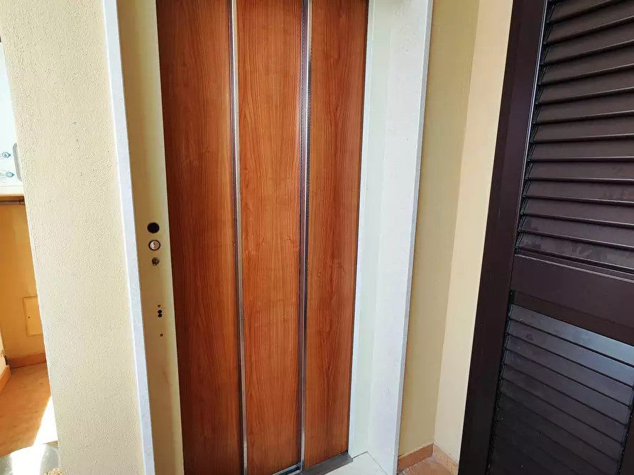 Immagine 9 di Villa in vendita  in Via Frisini 20 a Casamassima