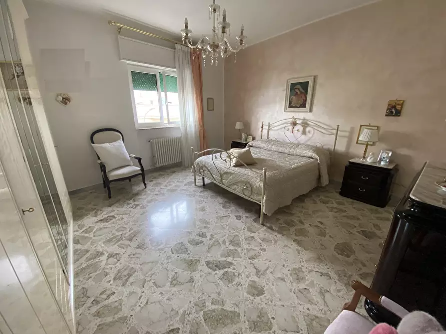 Immagine 5 di Quadrilocale in vendita  in Via Imbriani 10 a Casamassima