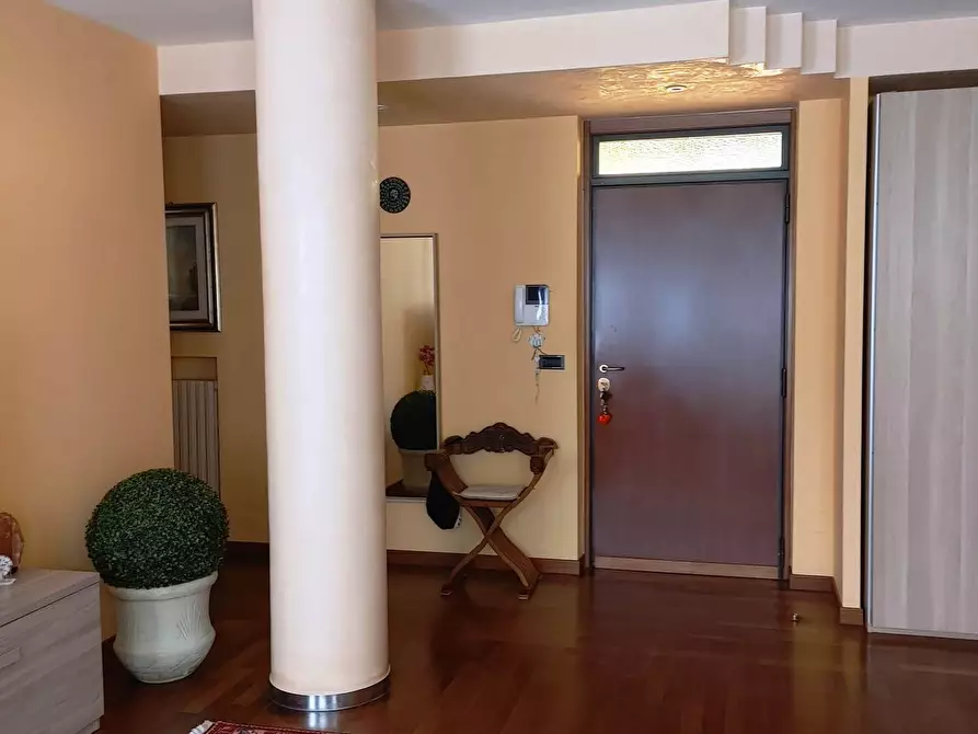 Immagine 18 di Villa in vendita  in Via Angelo Michele Pesce 62 a Casamassima