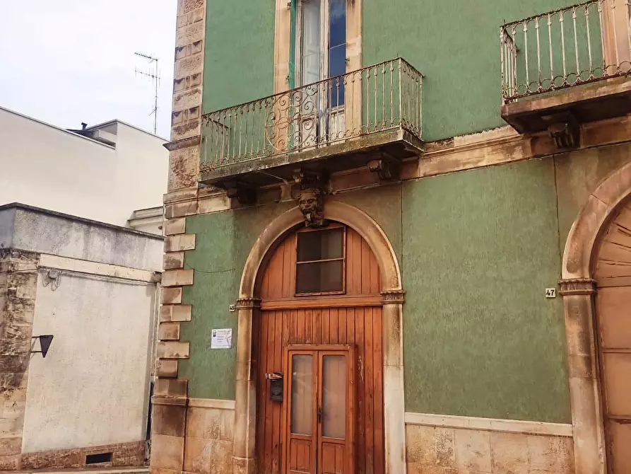 Immagine 3 di Appartamento in vendita  in Via Gabriele Logrillo 2 a Turi