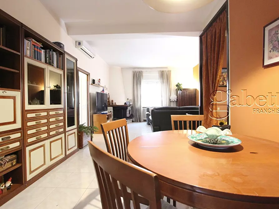 Immagine 6 di Pentalocale in vendita  in Via Cornaggia 20 a Rho