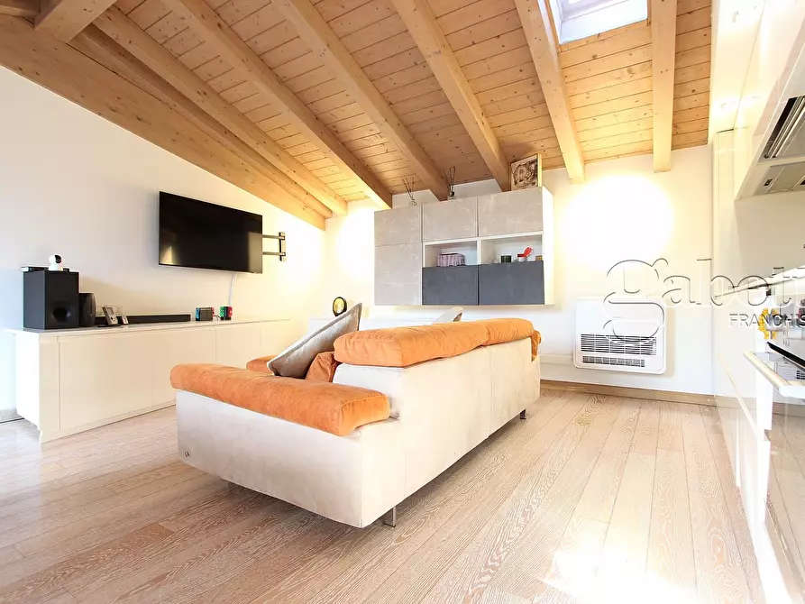 Immagine 5 di Trilocale in vendita  in piazza vittorio emanule a Nerviano