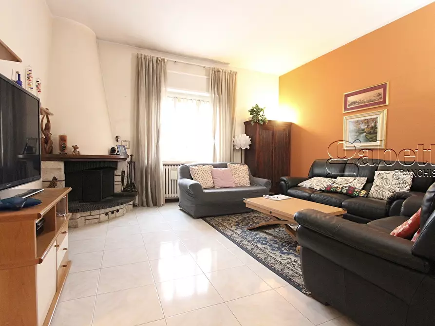 Immagine 5 di Pentalocale in vendita  in Via Cornaggia 20 a Rho