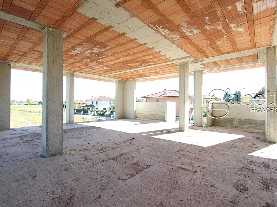 Immagine 7 di Quadrilocale in vendita  in Via Antonio Vivaldi a Dairago