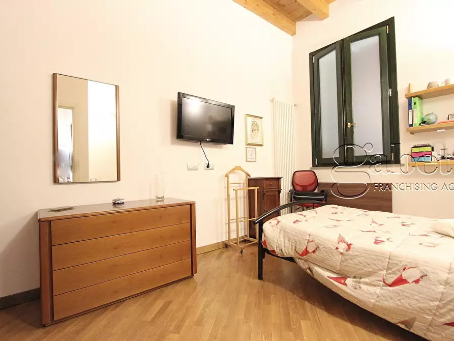 Immagine 11 di Bilocale in vendita  a Nerviano