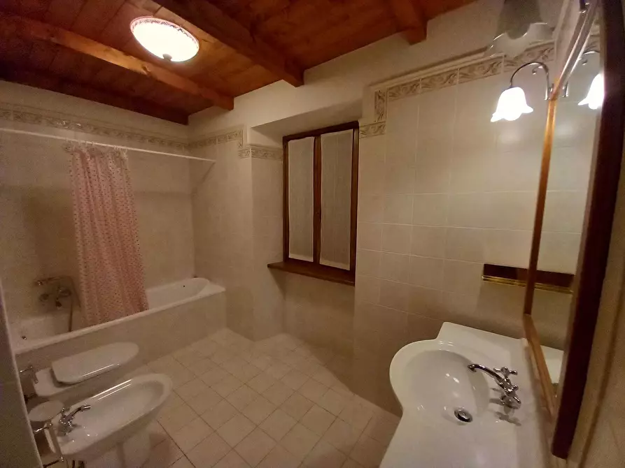 Immagine 16 di Casa indipendente in vendita  in Piazza Del Mercato 4 a Novafeltria