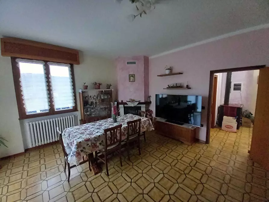 Immagine 4 di Quadrilocale in vendita  in Via Serra di Sotto 52 a Pennabilli