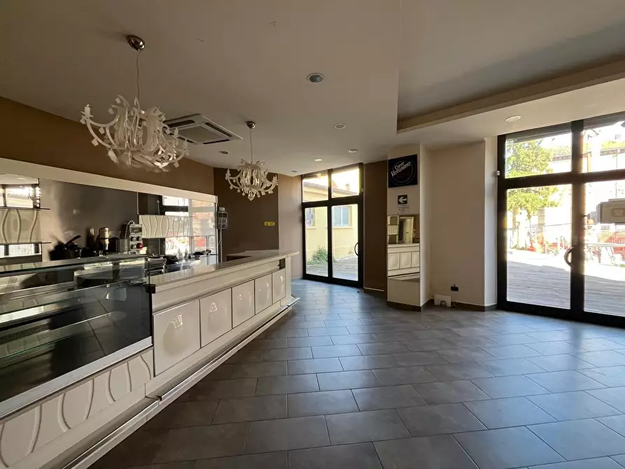 Immagine 1 di Bar / Ristorante in affitto  in Via Giuseppe Mazzini 62 a Novafeltria