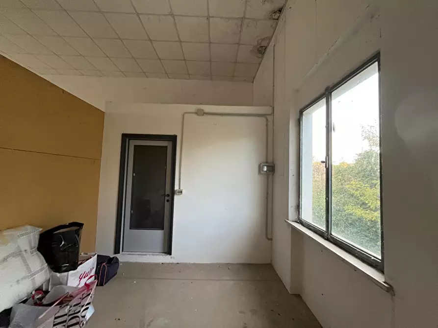 Immagine 10 di Attività artigianale in affitto  in Viale Lungo Fiume 8 a Novafeltria