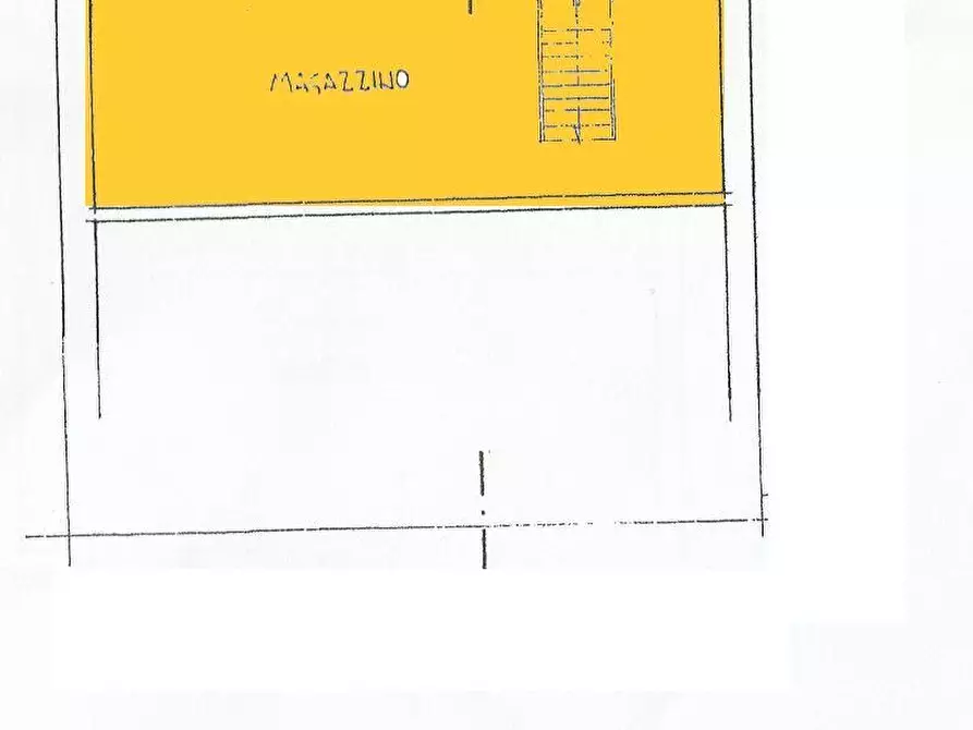 Immagine 14 di Locale commerciale in affitto  in Via Sarzanese 533 a Lucca