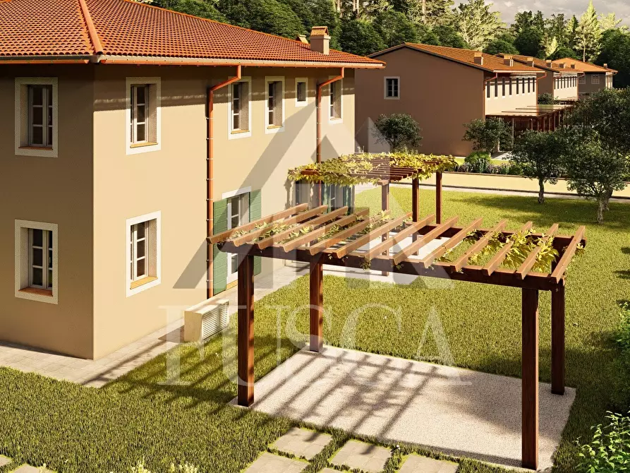 Immagine 8 di Casa bifamiliare in vendita  in Via delle Nubache 587 a Lucca