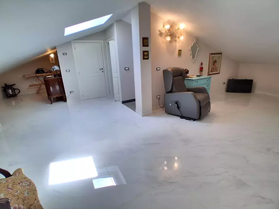 Immagine 16 di Casa bifamiliare in vendita  in Via Sarzanese a Lucca
