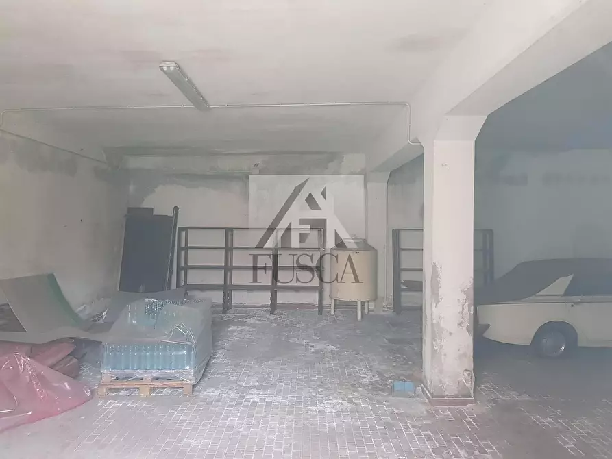 Immagine 11 di Locale commerciale in affitto  in Viale San Concordio a Lucca