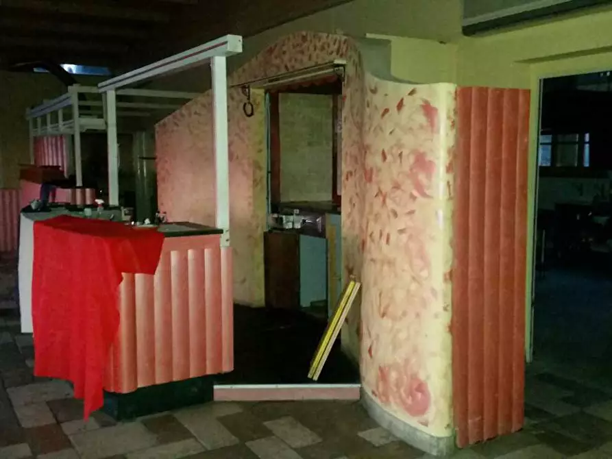 Immagine 9 di Bar / Ristorante in vendita  in Viale Europa 18 a Viareggio