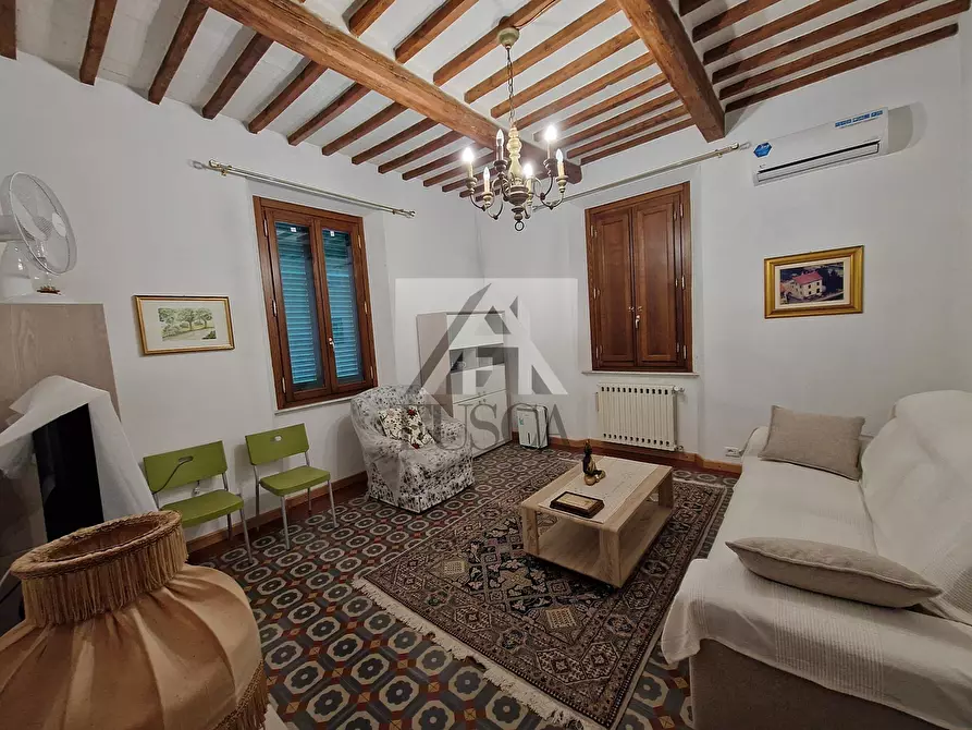 Immagine 19 di Casa indipendente in vendita  a Lucca