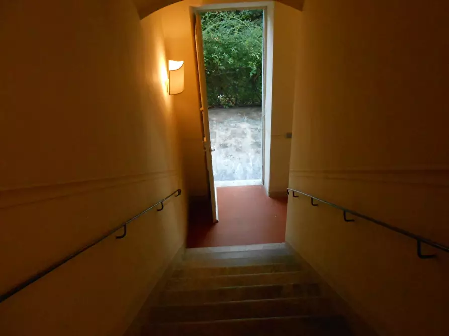 Immagine 32 di Villa in vendita  in Via Francesco Ferraris a Lucca