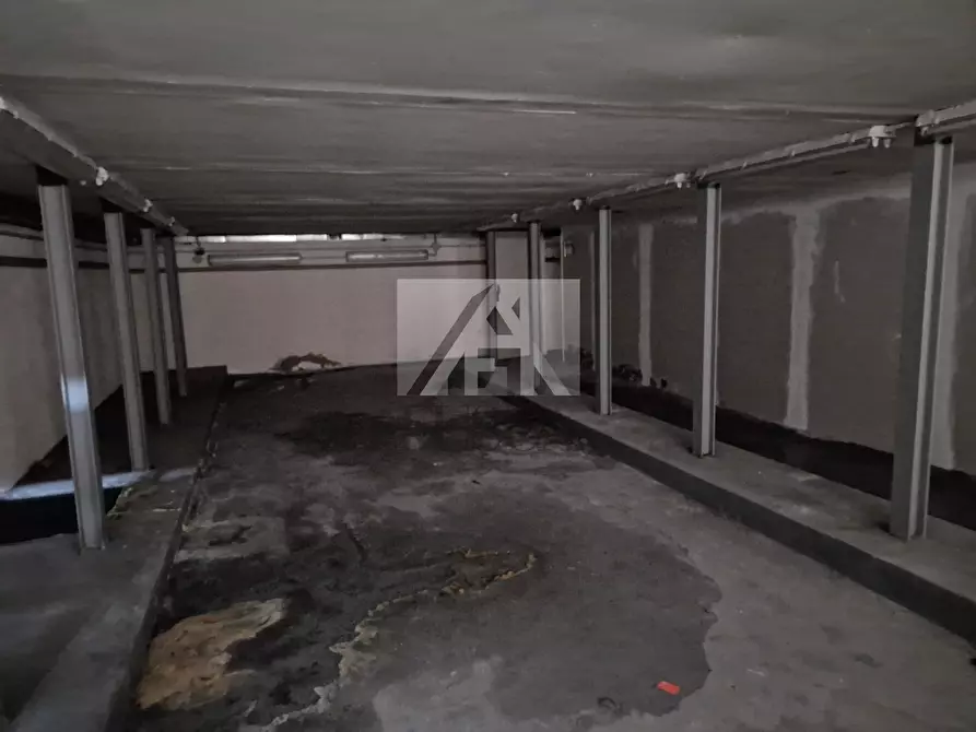 Immagine 7 di Ufficio in affitto  in Via Puccetti a Lucca