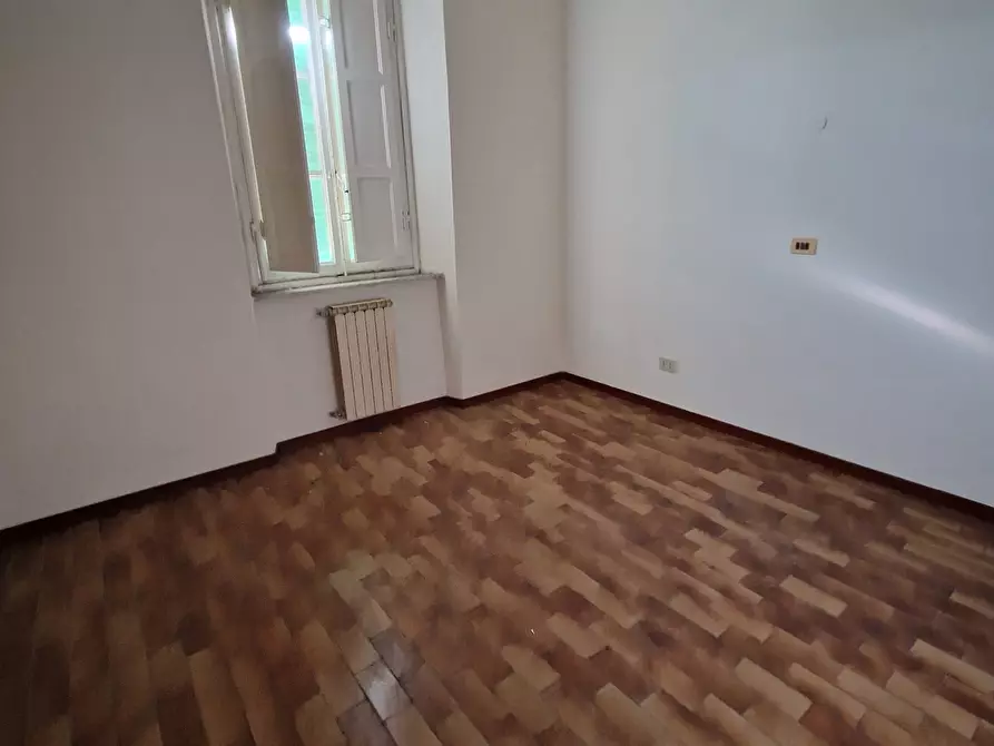 Immagine 3 di Ufficio in affitto  in Via Pesciatina a Lucca