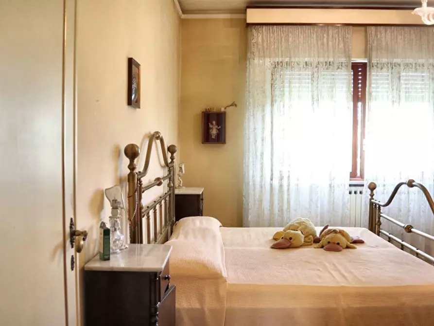 Immagine 28 di Villa in vendita  in Via Ceppo di Melo a Lucca