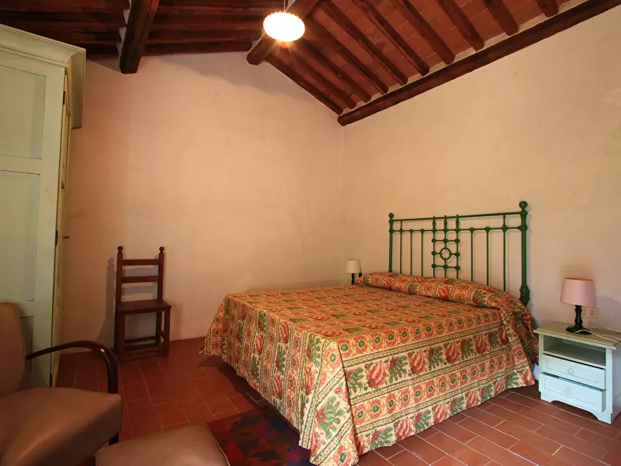 Immagine 5 di Rustico / casale in vendita  in Via di Arliano a Lucca