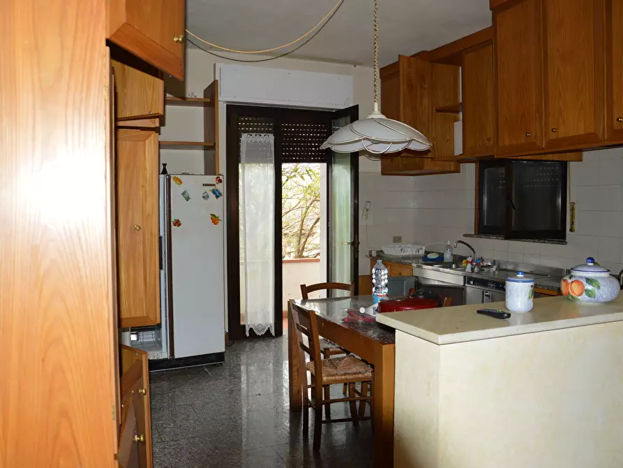 Immagine 8 di Villa in vendita  in Via della Chiesa XXIV a Lucca