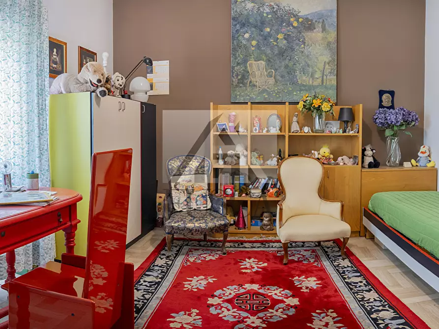 Immagine 4 di Pentalocale in vendita  in Via Pisana a Lucca