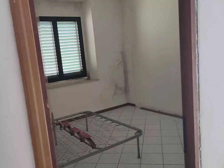 Immagine 8 di Casa indipendente in vendita  in delle cartiere a Villa Basilica