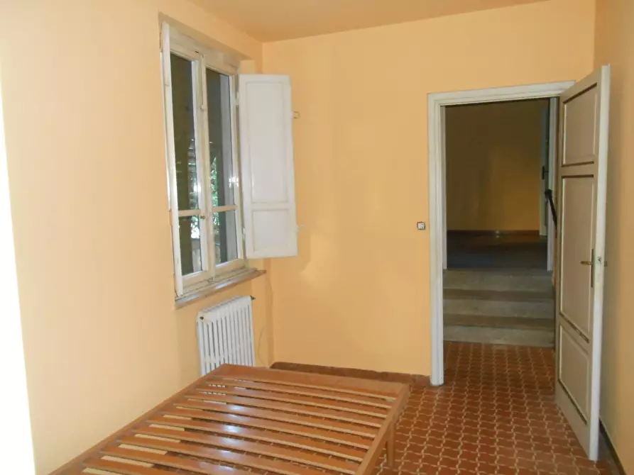 Immagine 15 di Villa in vendita  in Viale Guglielmo Marconi a Lucca