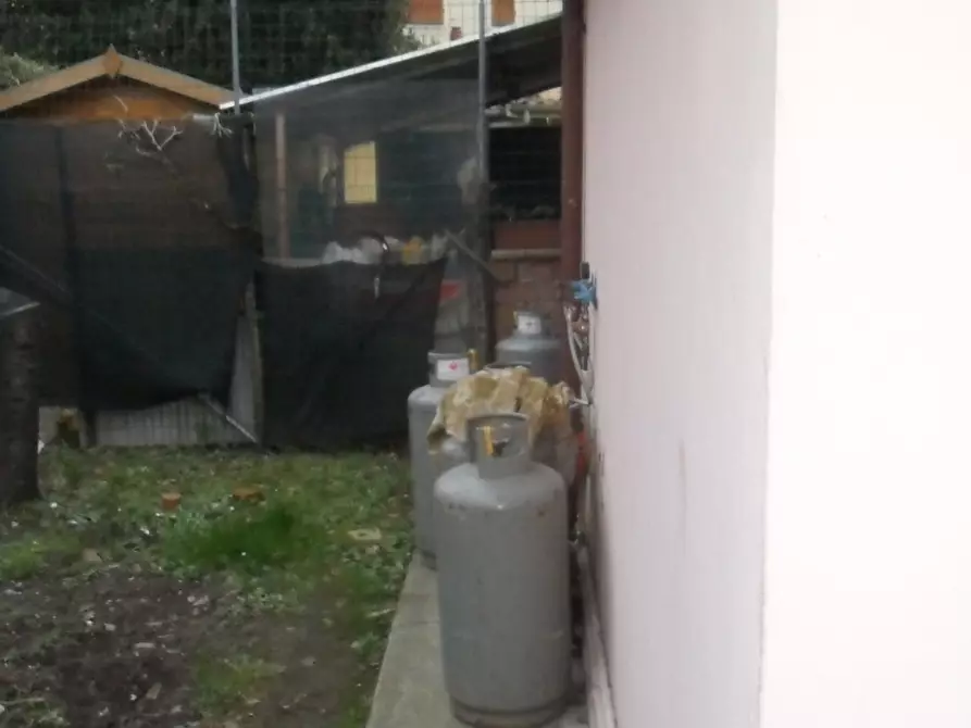 Immagine 9 di Casa semindipendente in vendita  a Massarosa