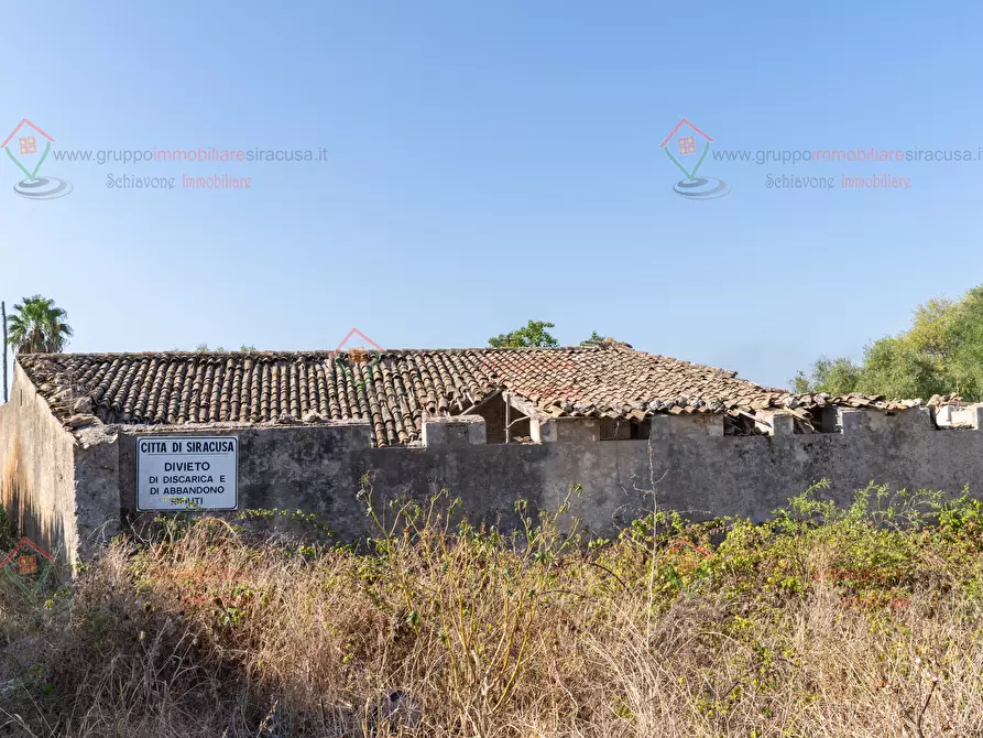Immagine 10 di Rustico / casale in vendita  a Siracusa