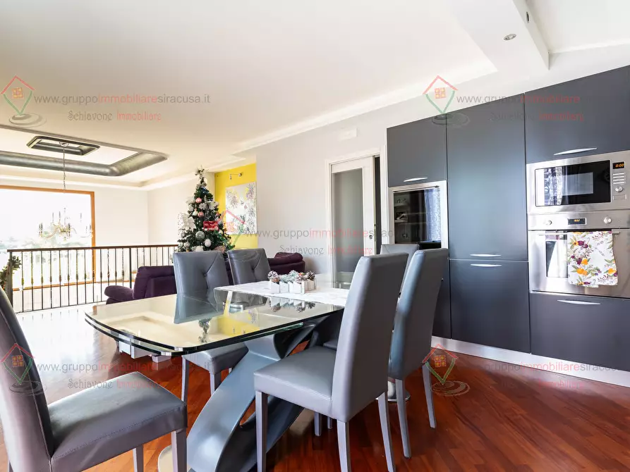 Immagine 43 di Casa indipendente in vendita  a Siracusa