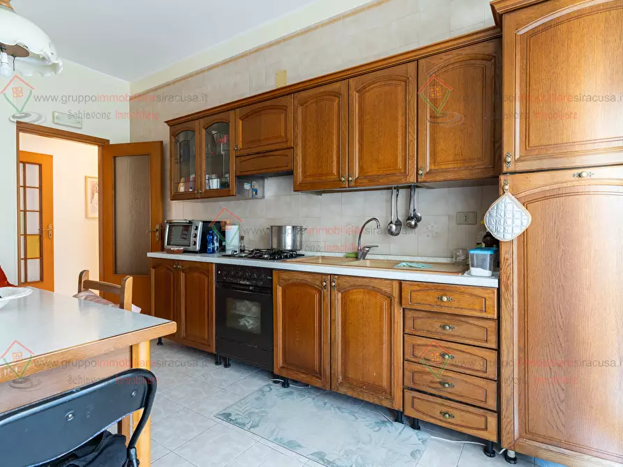 Immagine 9 di Pentalocale in vendita  a Siracusa