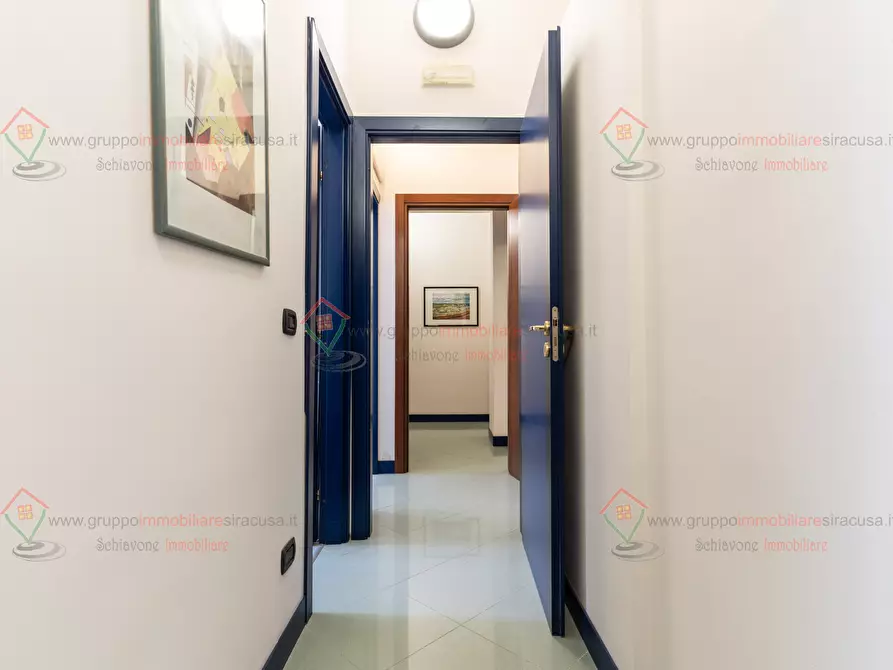 Immagine 19 di Pentalocale in vendita  a Siracusa