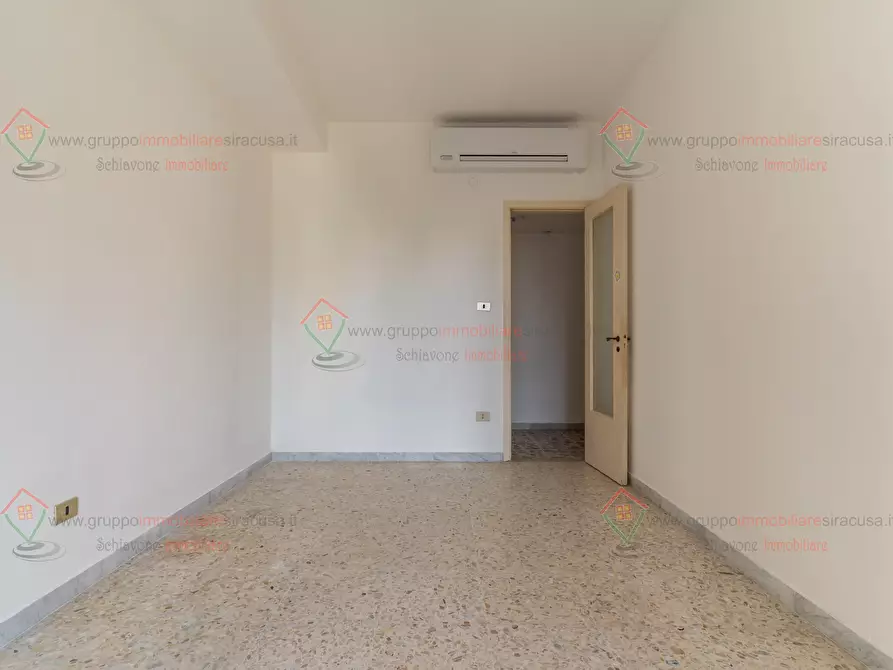 Immagine 7 di Quadrilocale in vendita  a Siracusa