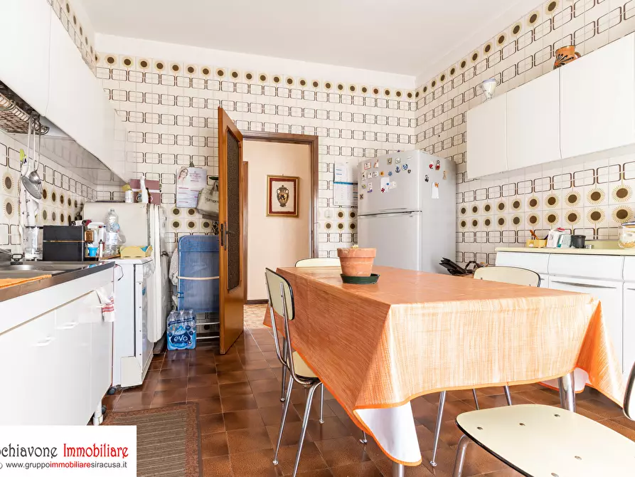 Immagine 10 di Appartamento in vendita  a Siracusa