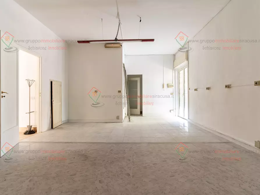 Immagine 22 di Appartamento in vendita  a Siracusa