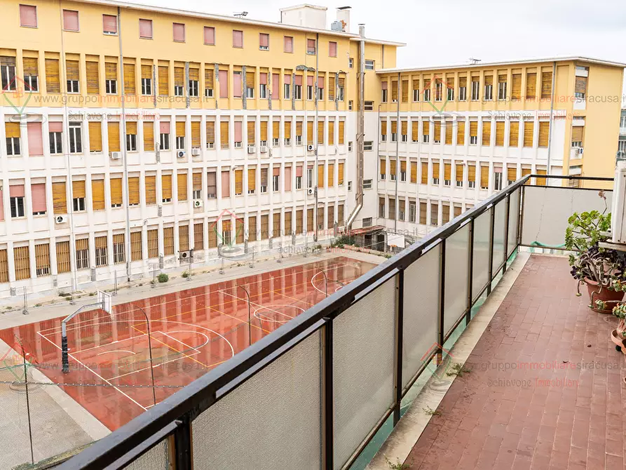 Immagine 23 di Pentalocale in vendita  a Siracusa