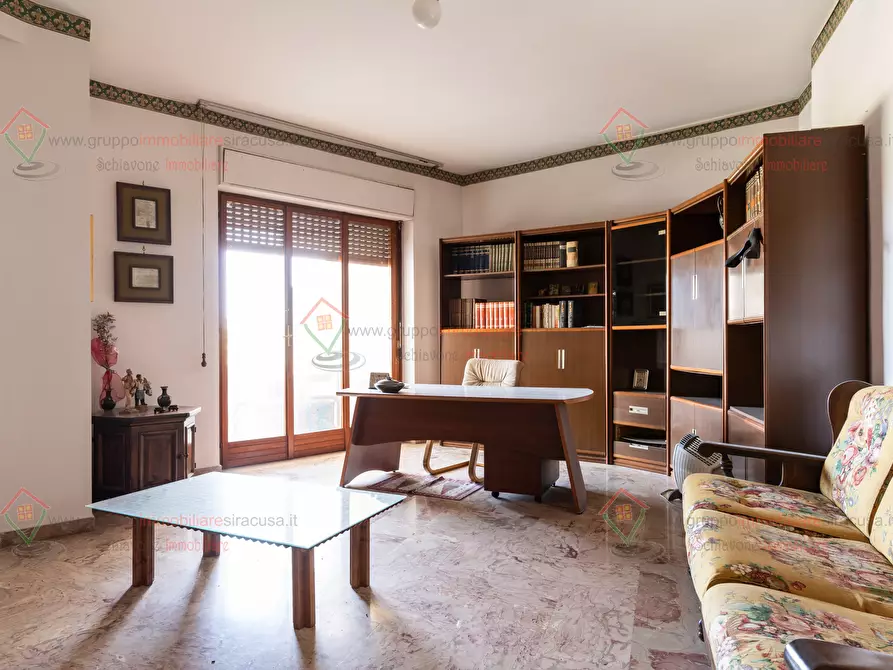 Immagine 9 di Pentalocale in vendita  a Siracusa