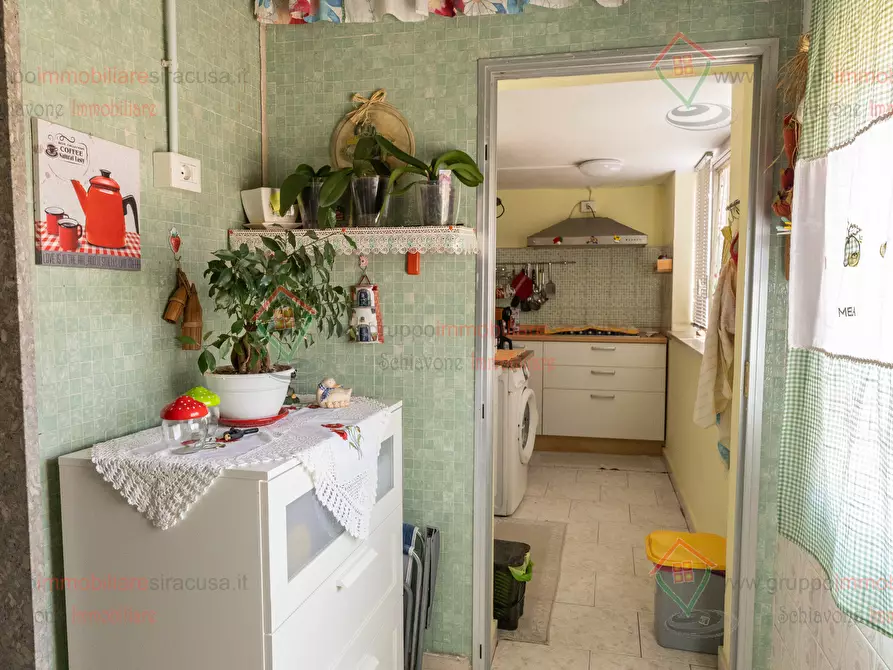 Immagine 22 di Quadrilocale in vendita  a Siracusa