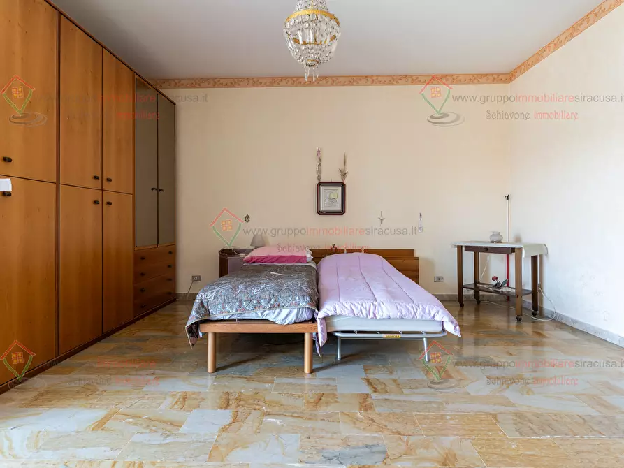 Immagine 21 di Quadrilocale in vendita  a Siracusa