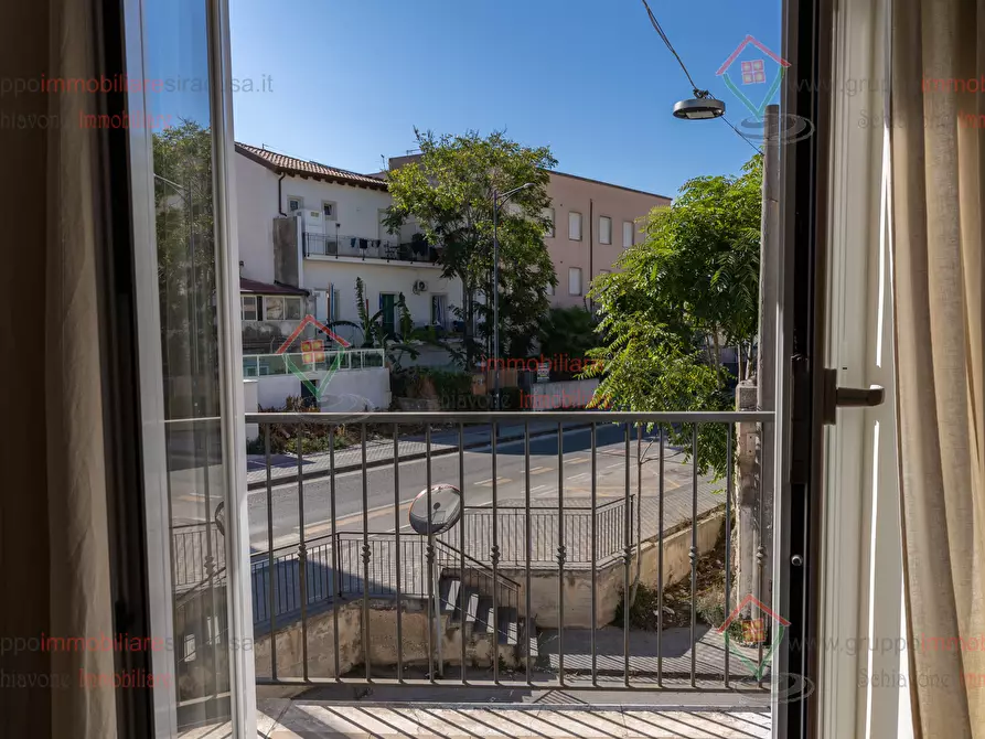 Immagine 32 di Quadrilocale in vendita  a Siracusa