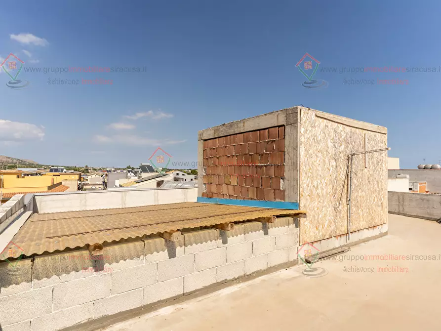 Immagine 31 di Casa indipendente in vendita  a Siracusa