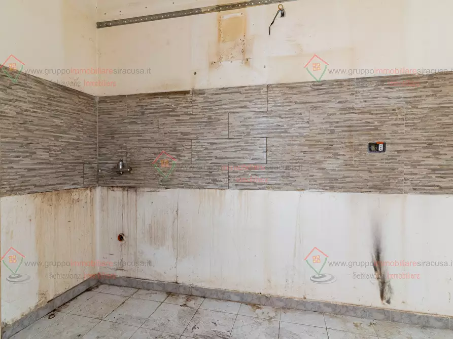 Immagine 11 di Casa indipendente in vendita  a Floridia