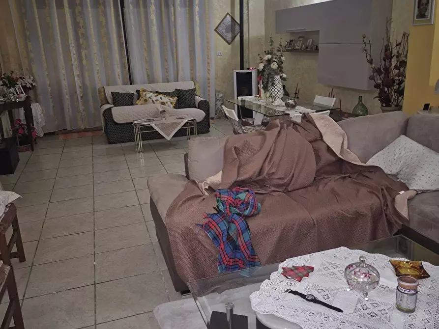 Immagine 35 di Casa trifamiliare in vendita  a Canicattini Bagni