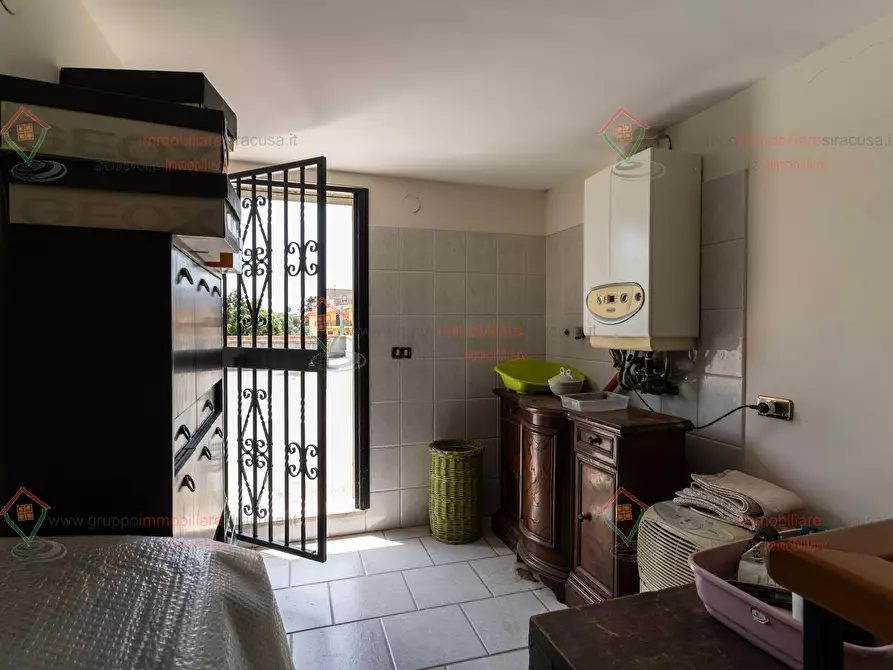Immagine 25 di Villa in vendita  a Siracusa